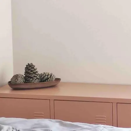 Townhouse Near Lighthouse & Big Waves Appartement